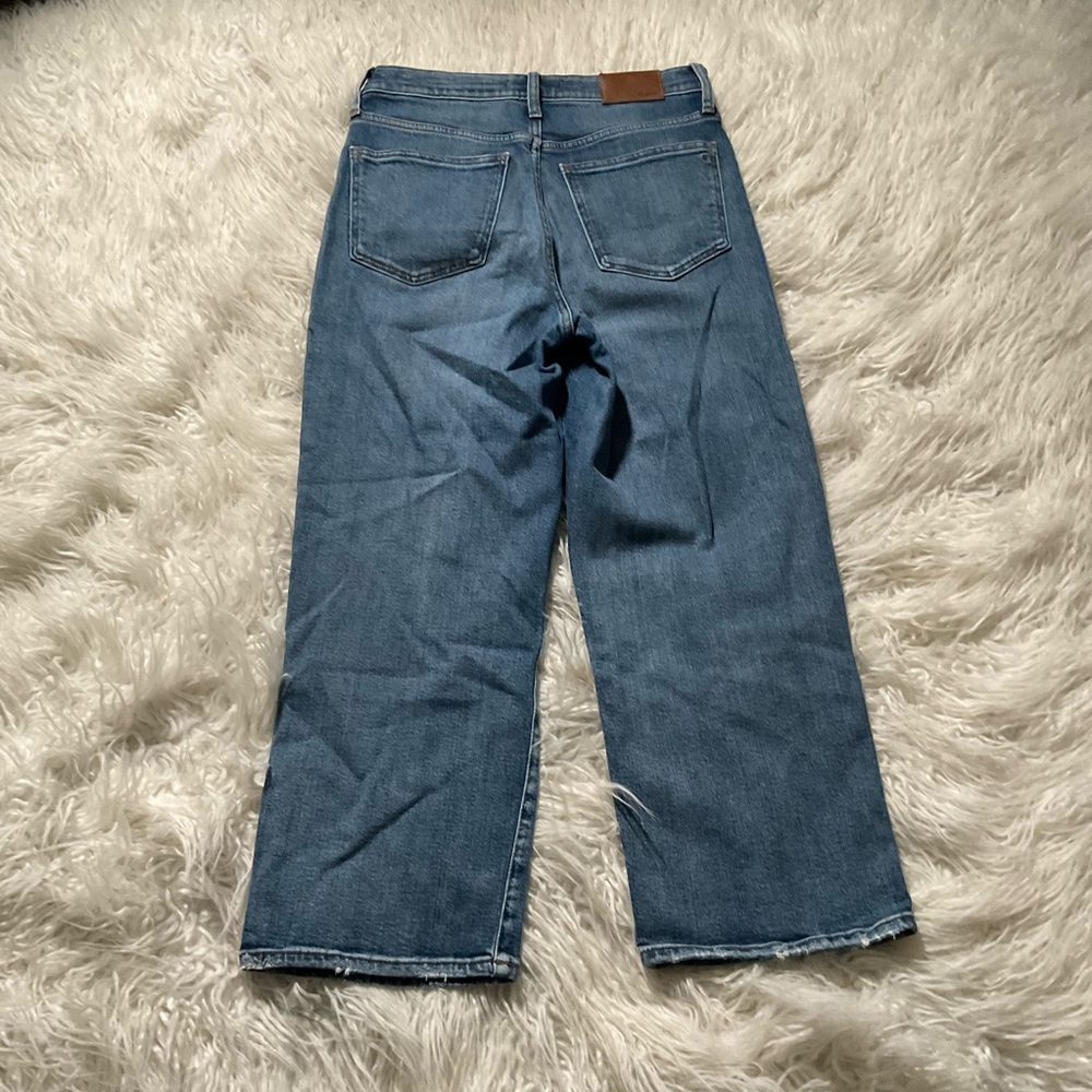 Madewell Slim Wide-Leg Crop Jeans in Reggie Wash - Picture 6 of 6